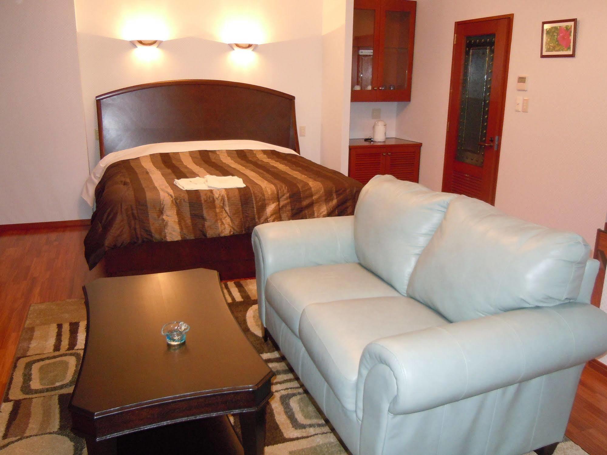 Hotel Mtb Мотобу Экстерьер фото