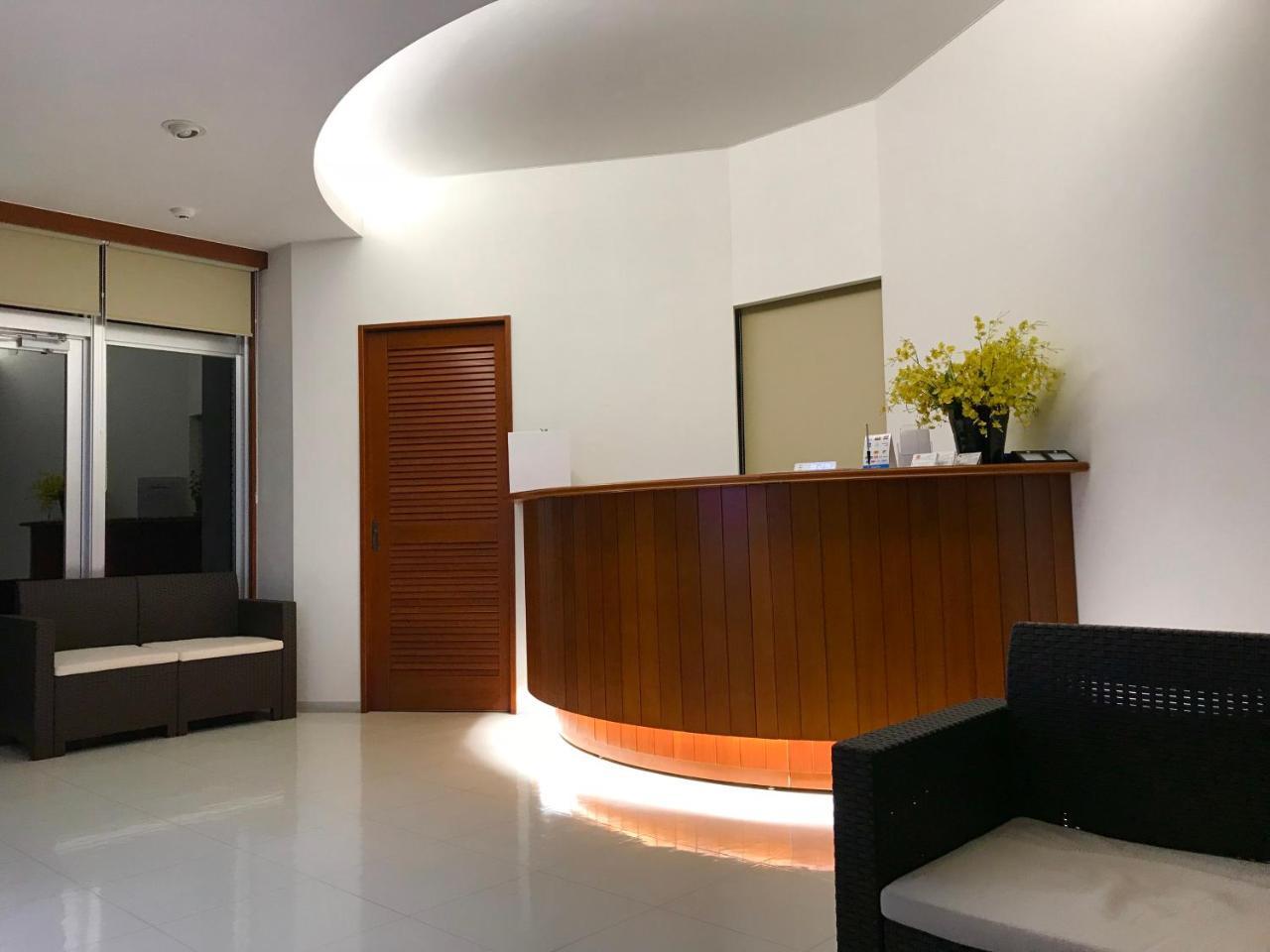 Hotel Mtb Мотобу Экстерьер фото